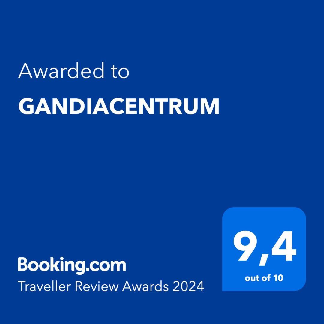 Gandiacentrum Экстерьер фото